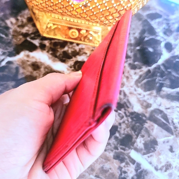 LV Louis Vuitton Epi Card Case - Picture 3 of 5